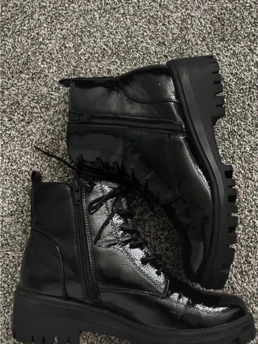 Womens size 7 black patent boots